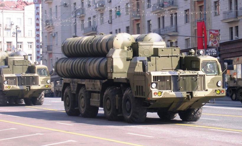 Rusia dotează Siria cu sistemul de apărare antiaeriană S-300. Reacții în Israel și SUA