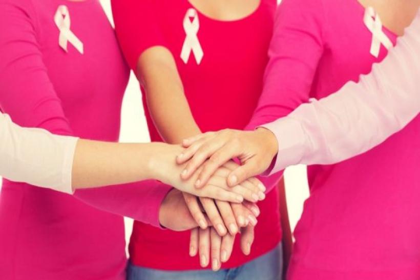 Cros pentru susținerea femeilor cu cancer la sân - în Parcul Tineretului