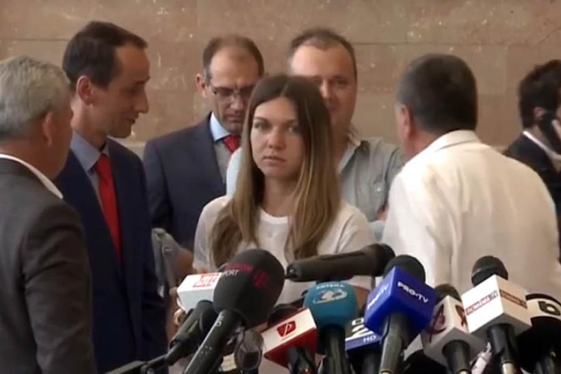 Simona Halep: Sper ca accidentarea să nu fie gravă şi să pot juca la Moscova şi la Turneul Campioanelor
