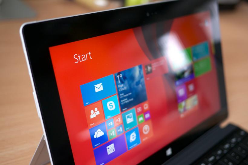 Microsoft a prezentat modelele Surface Pro 6 și Surface Laptop 2
