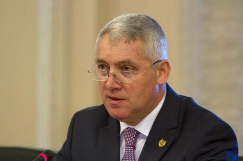 Ţuţuianu susţine că Dănuţ Andruşcă nu este potrivit pentru postul de ministru al Economiei