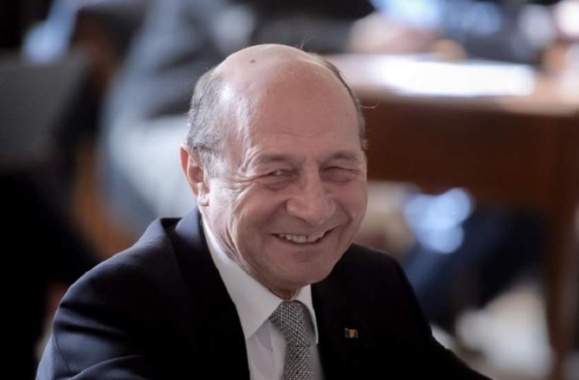 Traian Băsescu: Klaus Iohannis nu are adversar în momentul de faţă în cursa prezidenţială