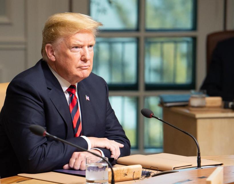 Preşedintele Trump anunţă retragerea SUA din tratatul INF cu Rusia