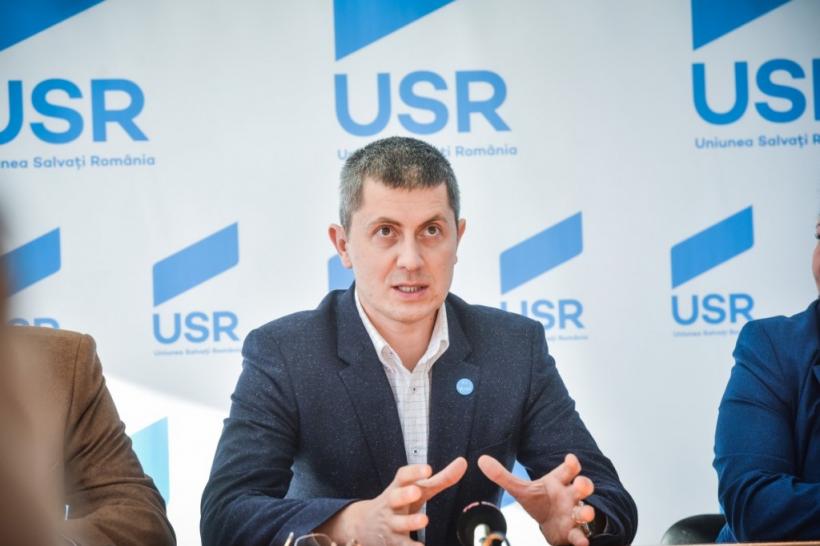 USR a anunţat că va contesta la CCR proiectul de lege privind combaterea spălării banilor şi procedura de vot