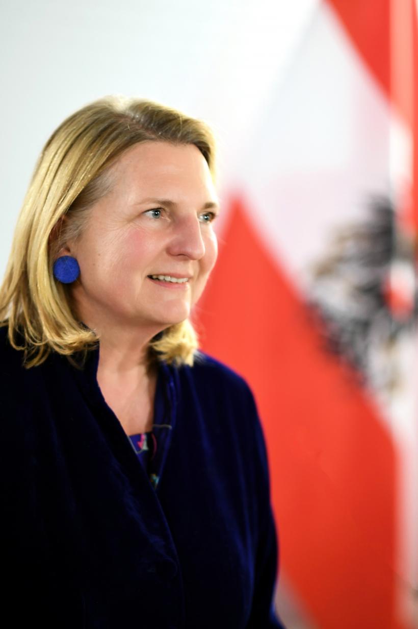 Ministrul de externe al Austriei cheamă UE să stopeze vânzările de arme către Arabia Saudită