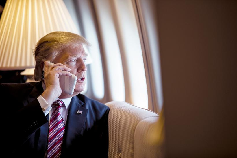 Telefonul lui Trump e ascultat