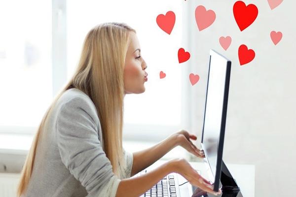 Fraude online – Iubire prefăcută - Romance scam. Cum să te ferești