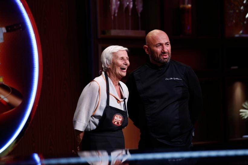 ”Chefi la cuțite”: lider detașat de piață cu ediția de luni seară, Chef Scărlătescu a ales un bucătar ”de aur” în echipa sa