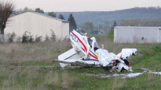 Accident AVIATIC : Un avion de agrement s-a prăbușit la Topoloveni