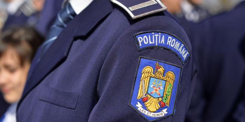 Un poliţist din Gorj este anchetat dup ce i-a spus unui taximetrist că îl amendează 'din ambiţie'