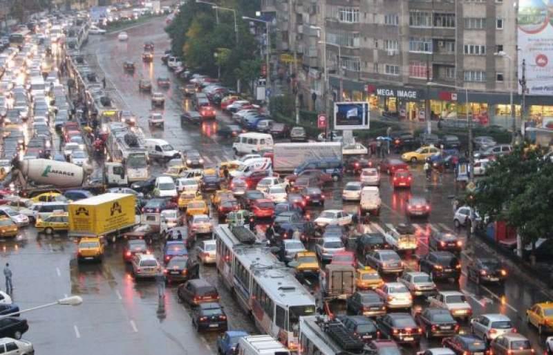 Bucureştiul, primul oraş din Europa în clasamentul TomTom privind blocajele în trafic