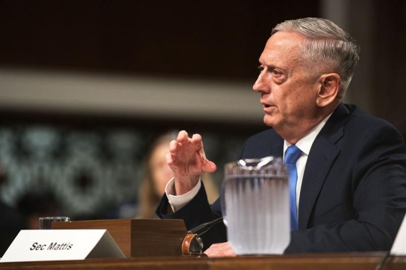 Jim Mattis apără decizia desfășurării a mii de militari la granița cu Mexicul