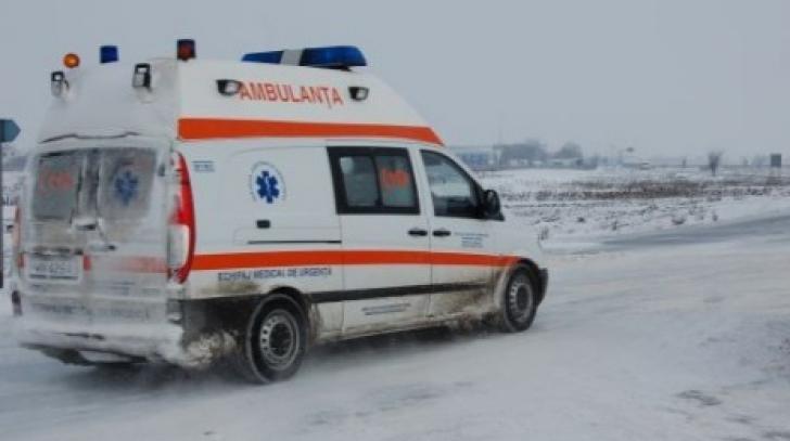 Accident cu trei răniţi şi patru autovehicule implicate pe DN 1, la Româneşti