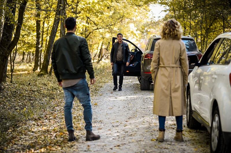 Fructul oprit sezonul 2 episodul 13. Ioan, către Magda: „Mamă, iubirea vieții tale este un om de nimic!” 18639358