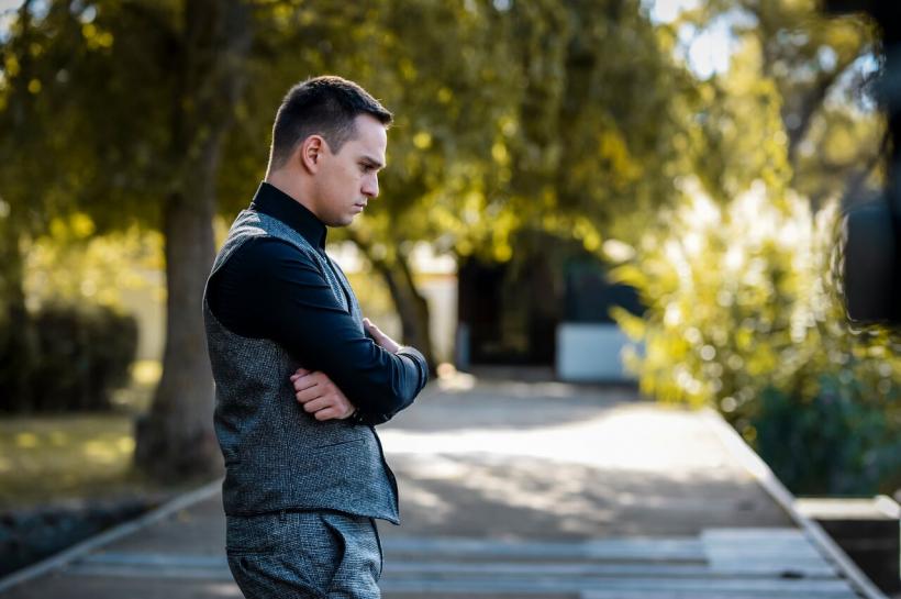 Fructul oprit sezonul 2 episodul 13. Ioan, către Magda: „Mamă, iubirea vieții tale este un om de nimic!” 18639359