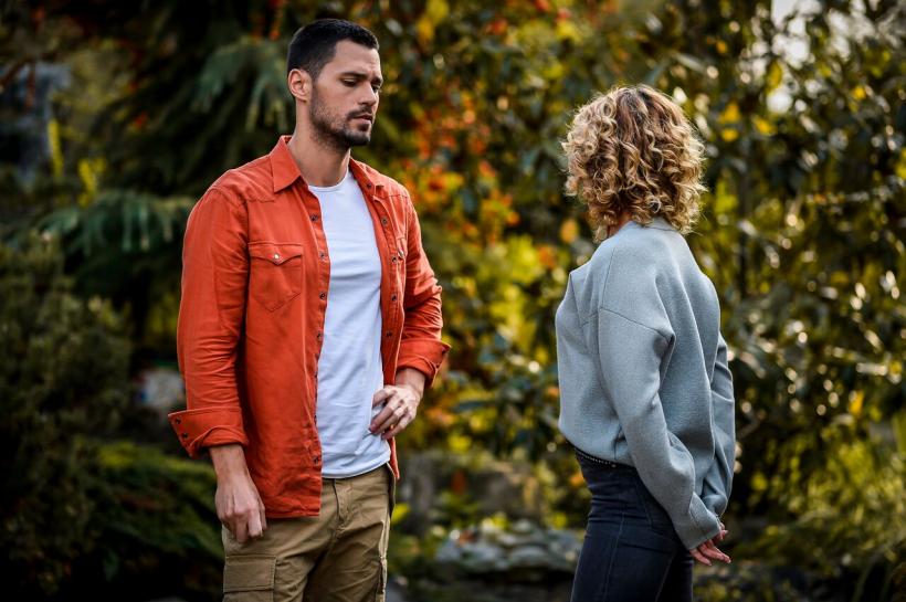 Fructul oprit sezonul 2 episodul 13. Ioan, către Magda: „Mamă, iubirea vieții tale este un om de nimic!” 18639361