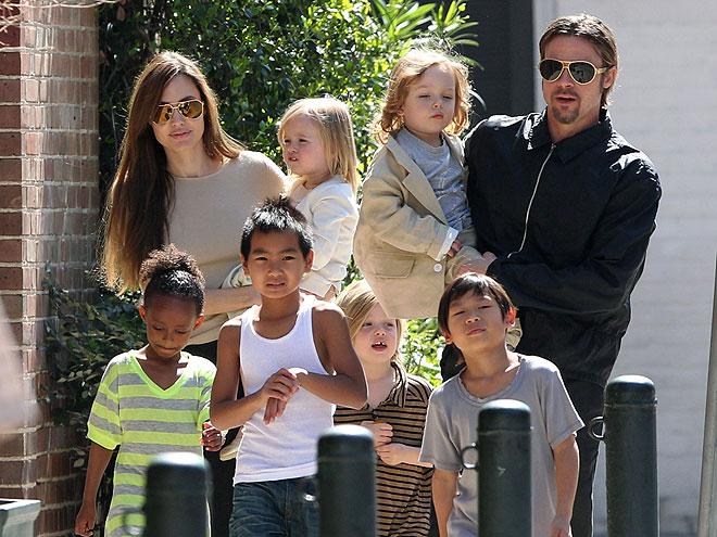 Brad Pitt şi Angelina Jolie au ajuns la un acord privind custodia copiilor