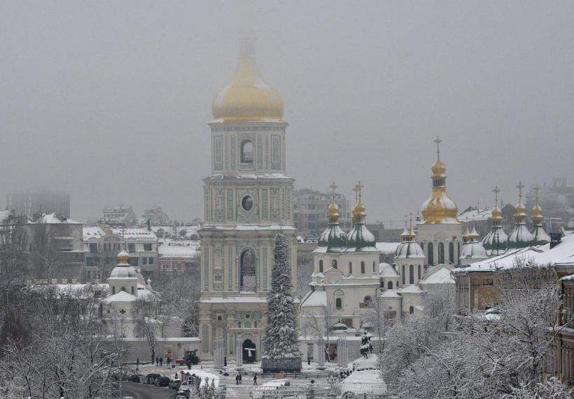 Mii de ucraineni cer înființarea unei Biserici Ortodoxe independente de Patriarhia Moscovei 