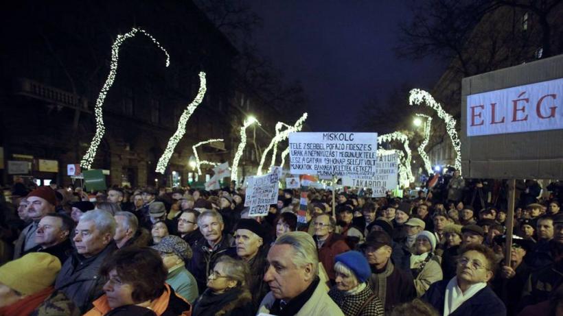 UNGARIA A treia noapte de proteste contra &quot;Legii sclaviei&quot;, la Budapesta