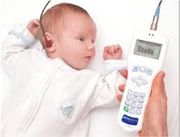 Copiii născuţi în maternităţile de stat vor beneficia de control auditiv gratuit