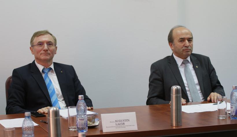 “Bomba cu ceas” Augustin Lazăr, pe masa preşedintelui