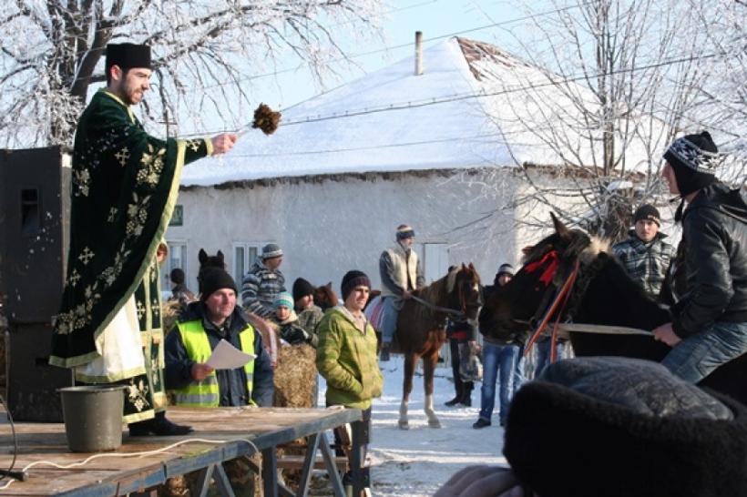 Datini, tradiții și obiceiuri românești, în luna ianuarie