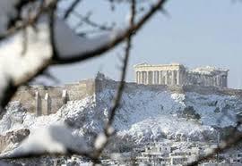 ALERTĂ de călătorie în Grecia: Ninsori masive şi vânt puternic 