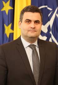 UPDATE Ministrul Apărării, Gabriel Leş, i-a trimis o plângere preşedintelui Klaus Iohannis 