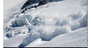 Alertă în Maramureş: Risc de producere a avalanşelor în Munţii Pietrosul Rodnei şi Gutâi