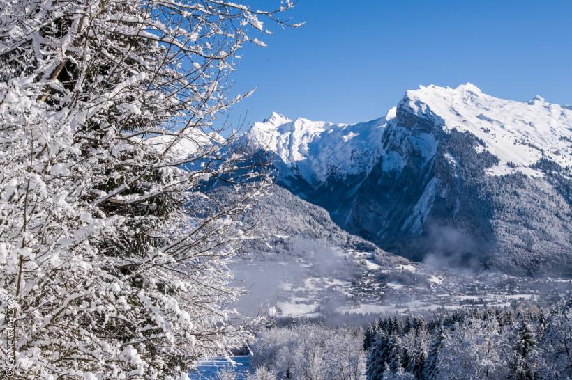 Iarna în Europa: Două persoane au murit în încercarea de a provoca o avalanșă preventivă