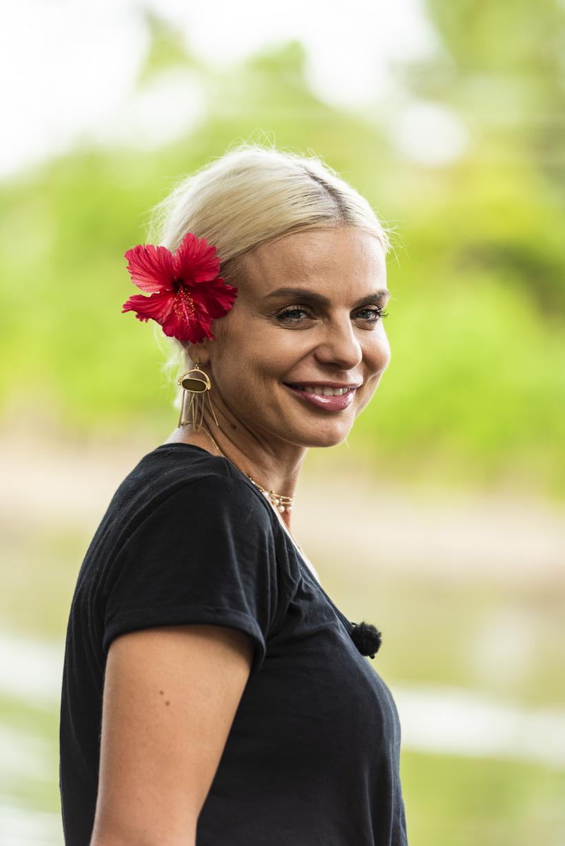 Jojo a ținut un jurnal pentru copiii ei în Asia Express 18645069