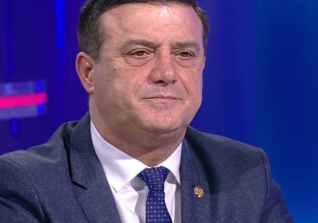 Niculae Bădălău, acuze dure la adresa președintelui Iohannis: „Blochează activitatea Guvernului prin actele dânsului.”