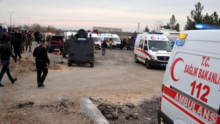 Siria:  Trei civili au fost ucişi în explozia unui autobuz la Afrin