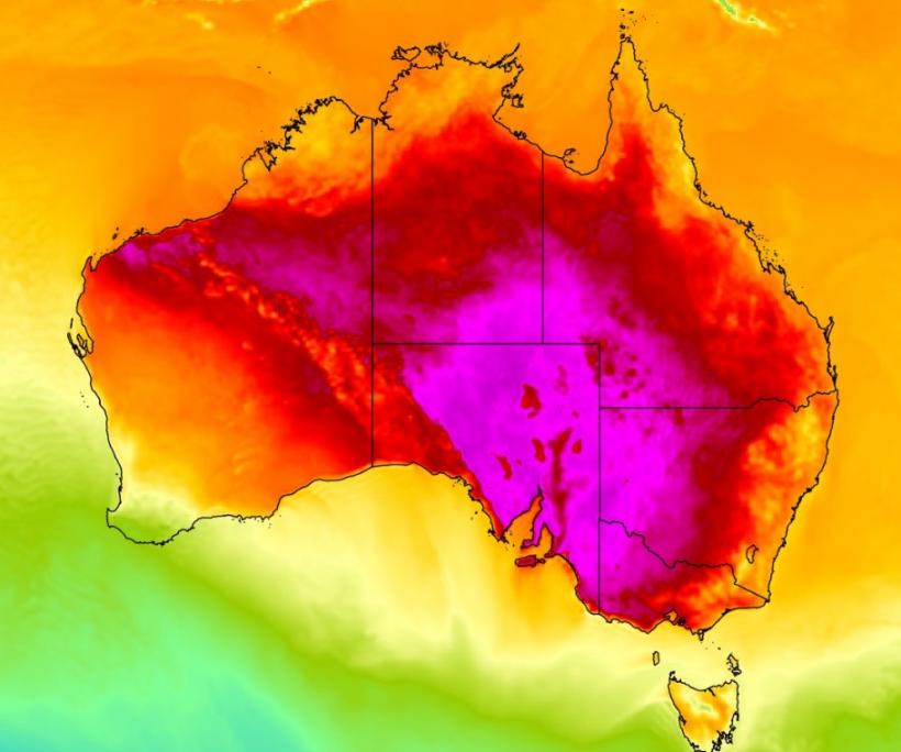 Australienii se topesc de căldură. Turiştii primesc BERE GRATIS 