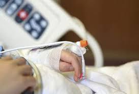 Eroare medicală la Braşov! O fetiţă a fost operată pentru îndepărtarea unui tifon uitat în timpul unei operaţii de apendicită