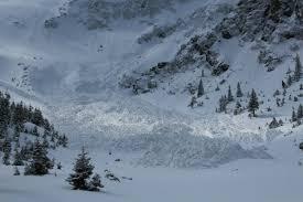 Pericol de avalanșă în Munții Maramureșului și Gutâi