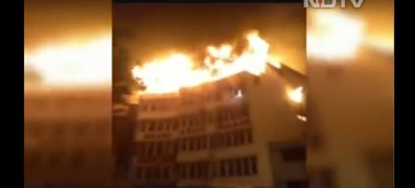 17 persoane au murit într-un incendiu la un hotel din India