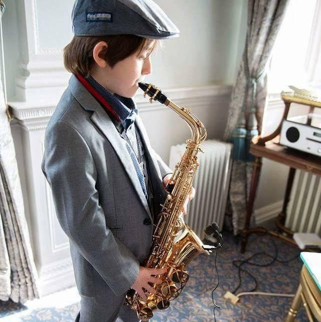 Darius, micul filantrop care i-a cântat lui Dalai Lama 18648930