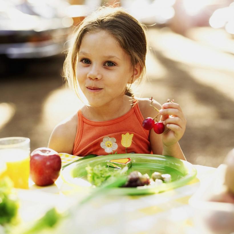 Pericolul dietelor pentru sănătatea copiilor