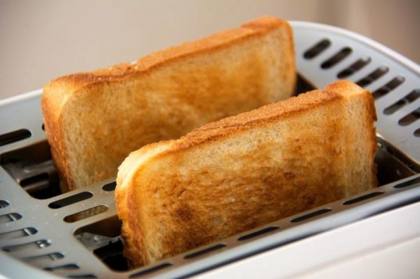 Toasterul apoate avea efecte nocive asupra organismului. Află ce pericol te paște