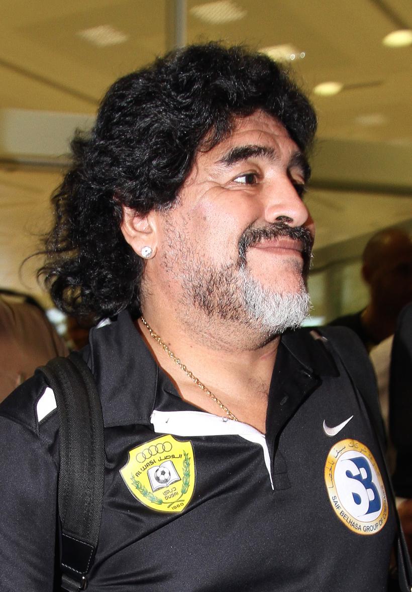 Maradona va recunoaşte paternitatea asupra a încă trei copii, făcuţi în perioada petrecută în Cuba