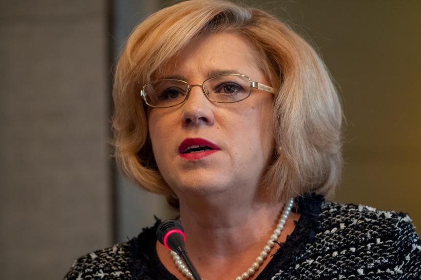Corina Creţu îi solicită premierului Dăncilă să comunice poziţia Guvernului referitoare la cele trei spitale regionale