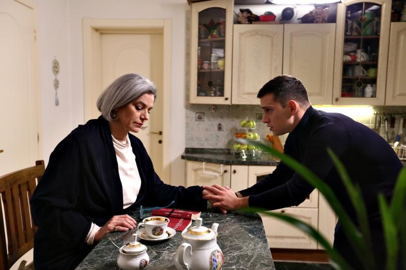 Fructul oprit sezonul 2 episodul 26. Adrian și Alex, rivalitate încheiată cu focuri de armă 18652674