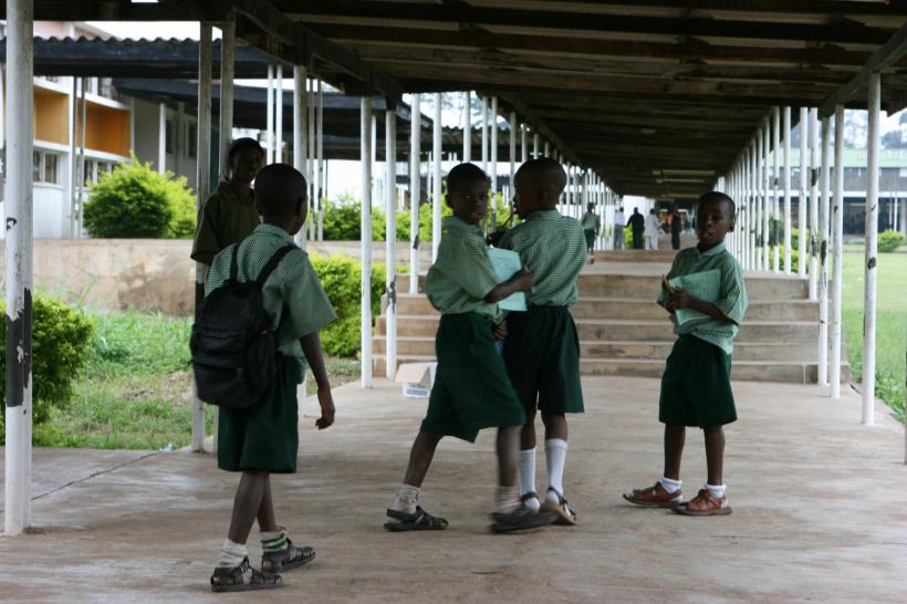 Nigeria: 100 de copii prinși sub dărâmături după prăbușirea unei clădiri în care se afla o școală