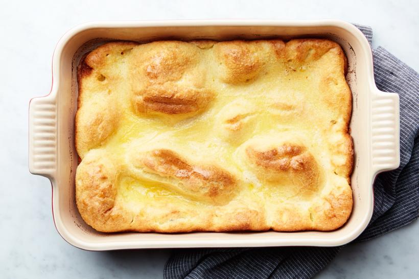 Reţeta zilei: Yorkshire Pudding (reţetă Jamie Oliver)