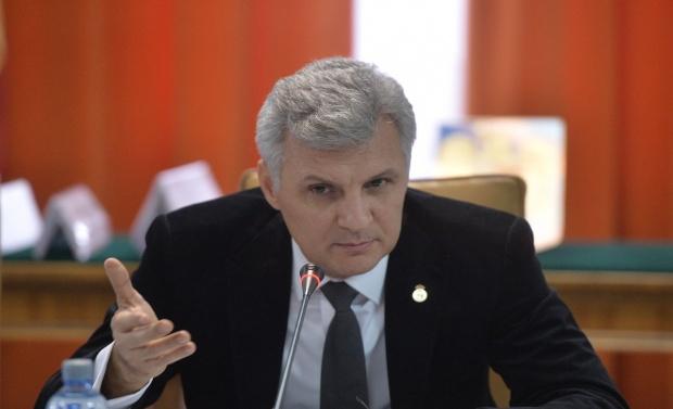 Daniel Zamfir vrea să transmită Guvernului şi BNR o propunere pentru decuplarea ROBOR de ratele românilor