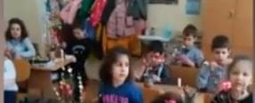 VIDEO Scene teribile într-o şcoală din Bucureşti. O învăţătoare s-a filmat în timp ce urlă la elevi