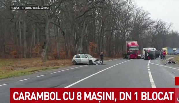 Accident GRAV în Brașov. Carambol cu 7 autovehicule. Traficul este blocat total