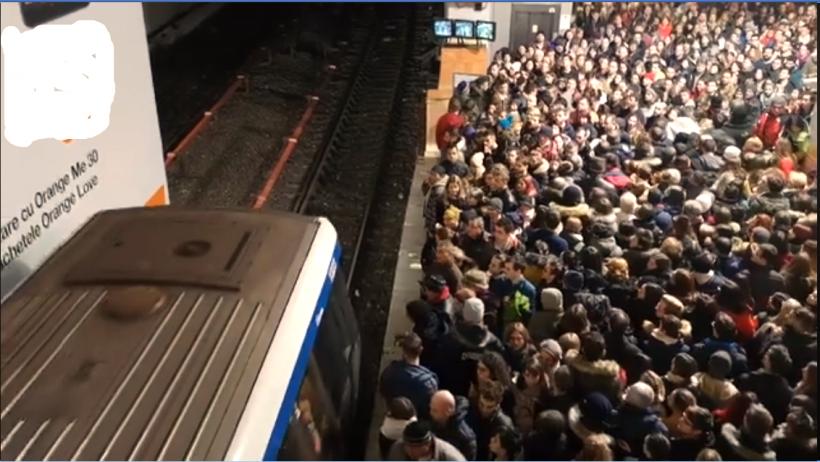 Panică la Metrou, în București! Probleme la stația Basarab