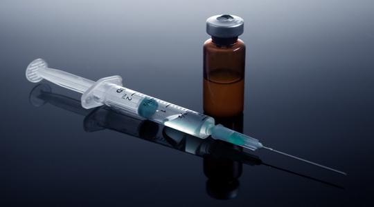 România, codaşă la vaccinare